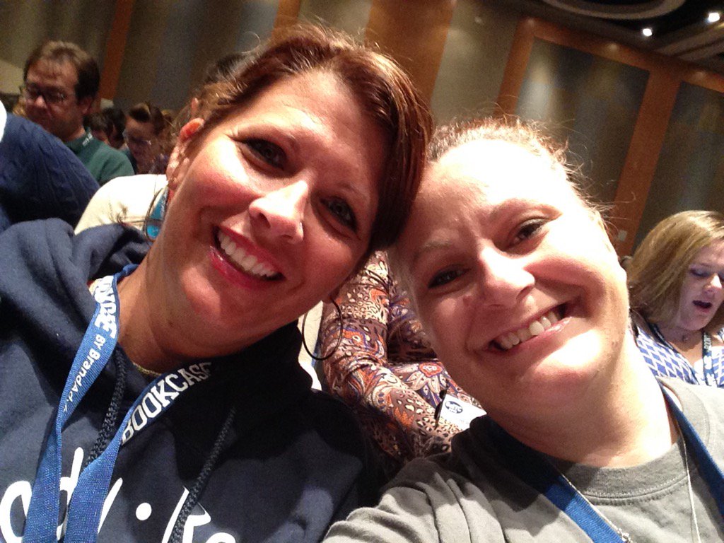 BeckyBuzzbee4me's tweet image. Tech conference with my GBFF! @Aspinwall_TCE
