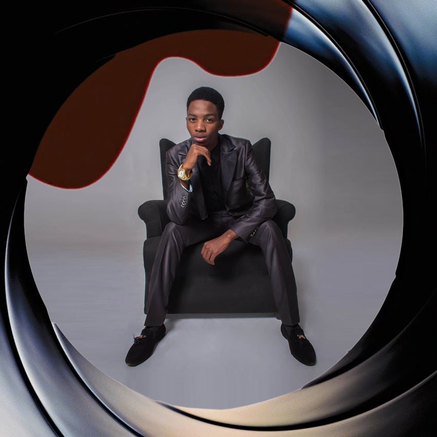 GQdotcoza's tweet photo. Are You Bond Enough? 

https://t.co/Qju86HADVB https://t.co/hzp75pxb1s