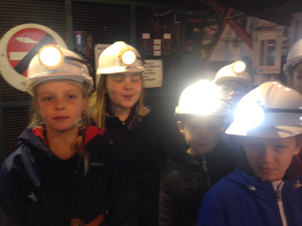 ysgolbryncoch's tweet photo. The Big Pit #Cardiff15 https://t.co/j3gpwk0Vqp