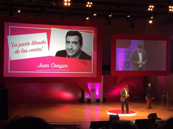 ConnectingArg's tweet photo. Gracias Juan Crespín por compartir la jornada de #Connecting2015 y acompañarnos este año! https://t.co/Ms8imoz6aO https://t.co/AmcNyc6ECB