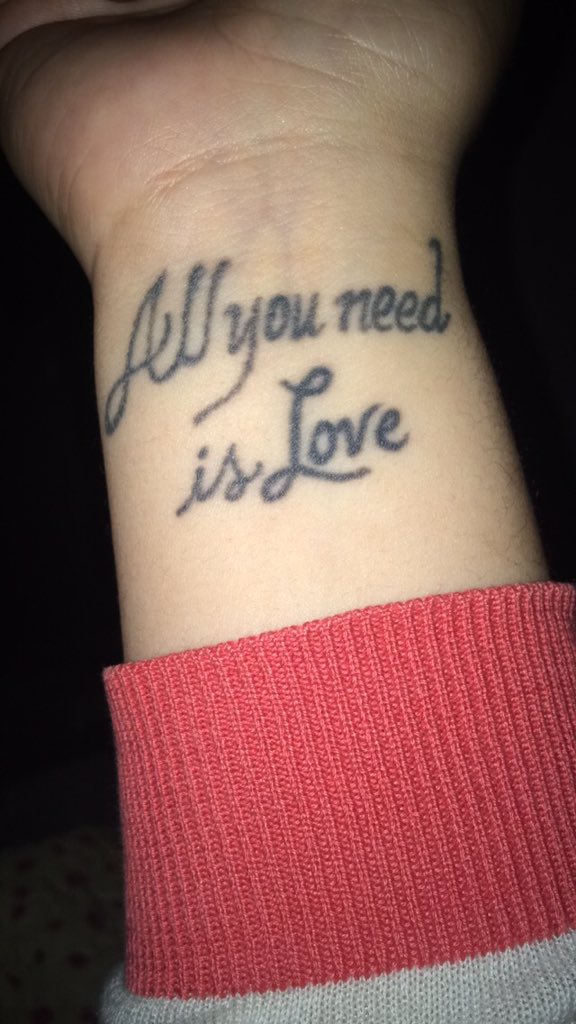 greenbayhstyles's tweet photo. Do you like my tattoo? 🤔 https://t.co/QRtfly3M22