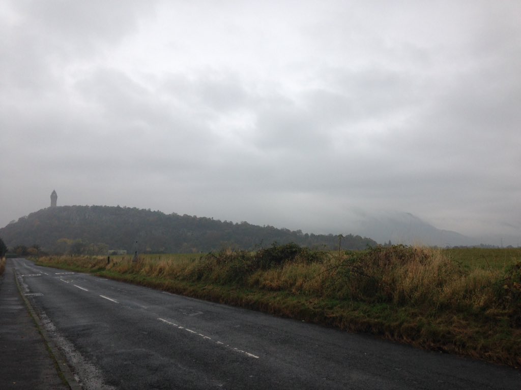 KimMurray88's tweet photo. Misty scenes walking to the gym today! #wallacemonument #stirling #gymandpool https://t.co/cHtTb41UnJ
