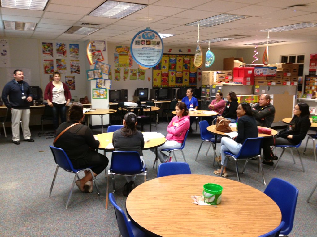 CobbElem's tweet photo. Week six of Parenting Partners, working with a great group of parents, having fun and sharing some great information https://t.co/Gp2OH4BgLL