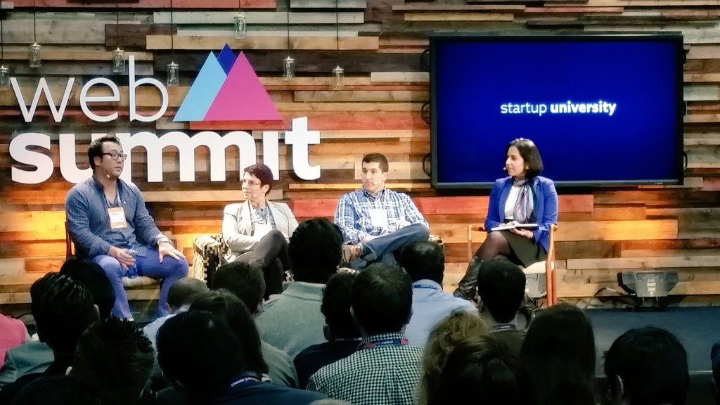 valapple tweet picture