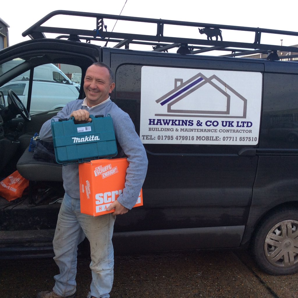 scruffsworkwear's tweet photo. New Scruffs boots plus combi drill. A proper boys' shopping trip at the @MJPlasticsPlumb #SCRUFFSENOUGH Tour event! https://t.co/l6hIoLHNE2