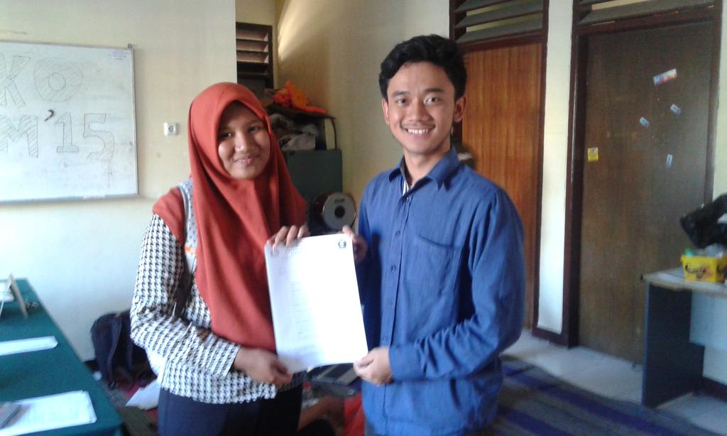 pumfkhunair's tweet photo. Tadi siang mahasiswa FKH Unair 2015 telah mengambil form bakal calon anggota BLM.
#FKHLebihJaya https://t.co/LT8S9xO9pv