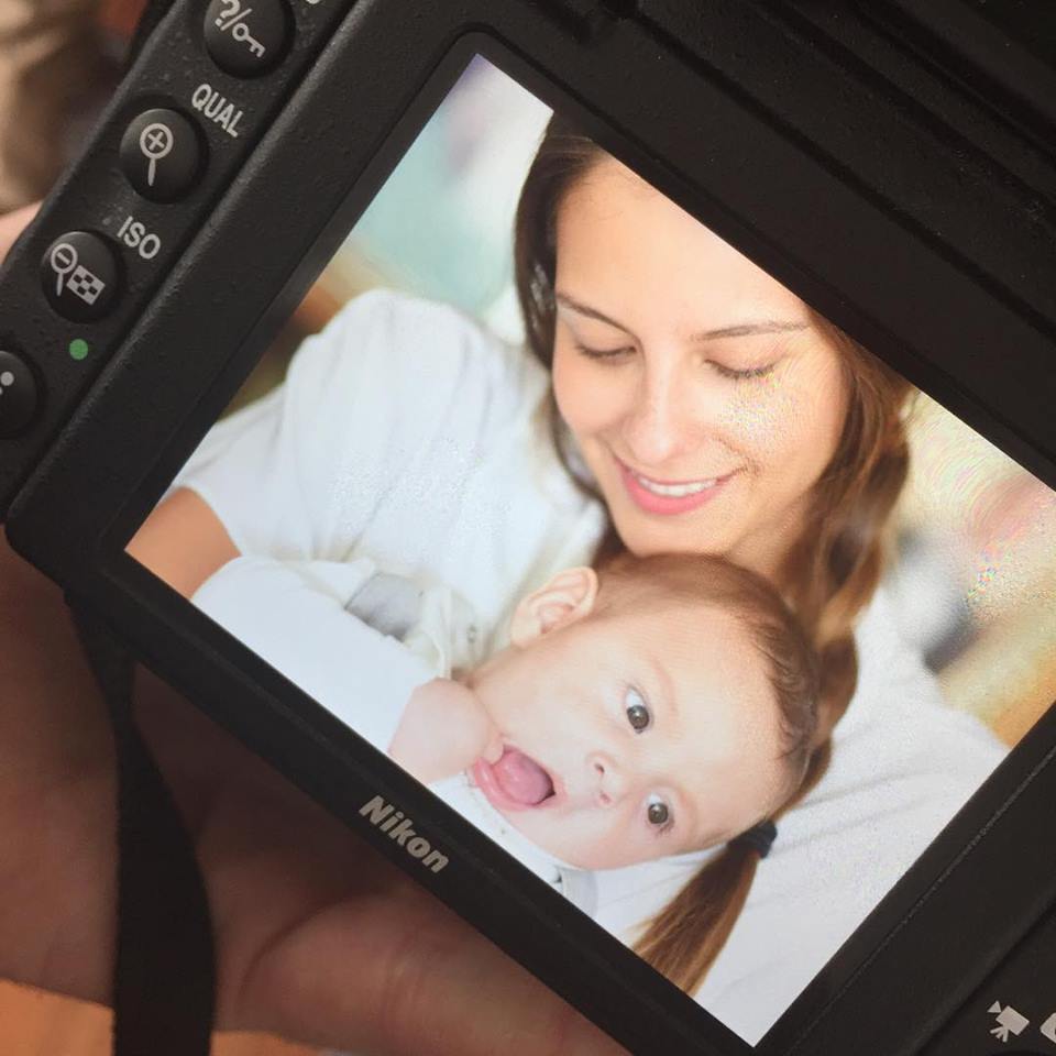 LoColombianoos's tweet photo. Laura Acuña sueña con ser madre https://t.co/CYLb7TbPVc
 
@LauraAcuna  @MBDRCN https://t.co/KYSGXbcFUL