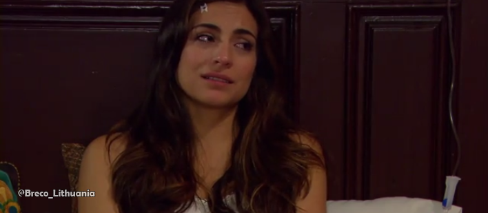 ABrecoLituania's tweet image. El se encargo de matar la confianza y el amor que le tenía....#Cap57 #LoImperdonableLtu #Verónica @anabrendac 💔😭