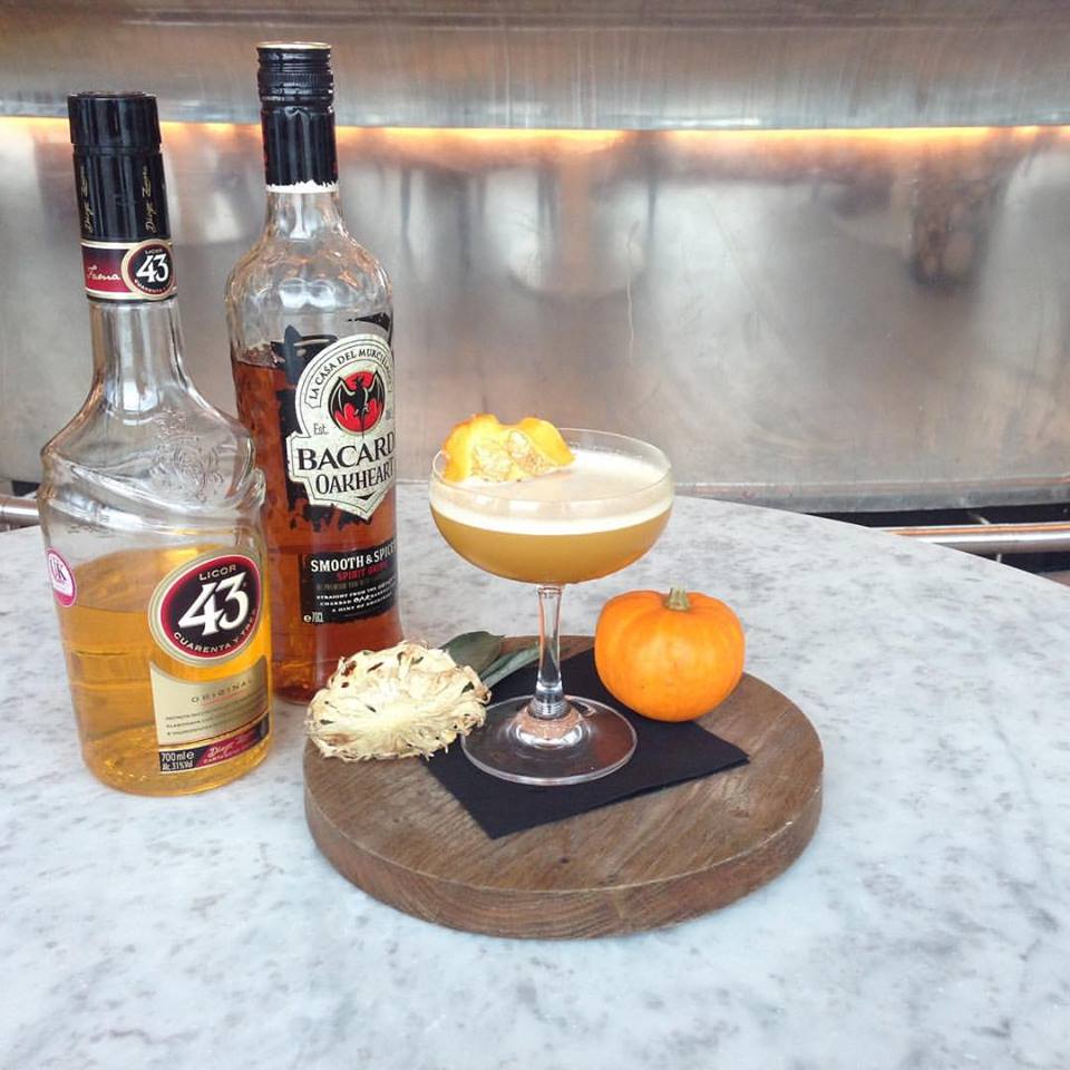 AngelicaLeeds's tweet photo. We need your help to name our new cocktail! https://t.co/yQQhiuoTK1

@DandDLondon @TrinityLeeds #win #freecocktails https://t.co/ns62gf4IQo