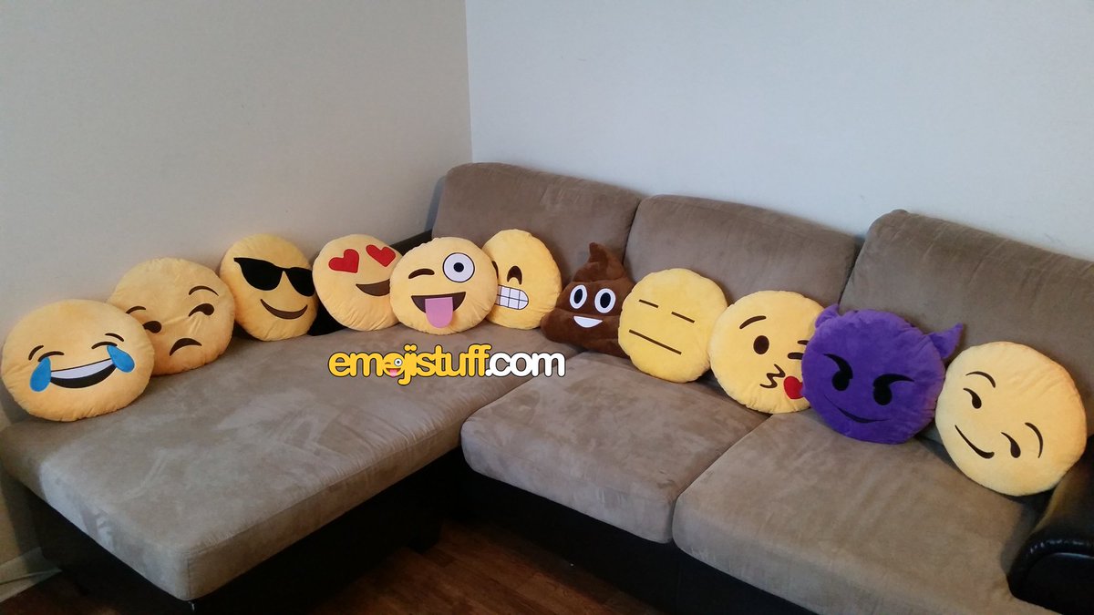 emojistuff's tweet photo. Enter the #EmojiStuff #EmojiPillowRaffle
https://t.co/vND2AshjJe https://t.co/McYwFb0vyo