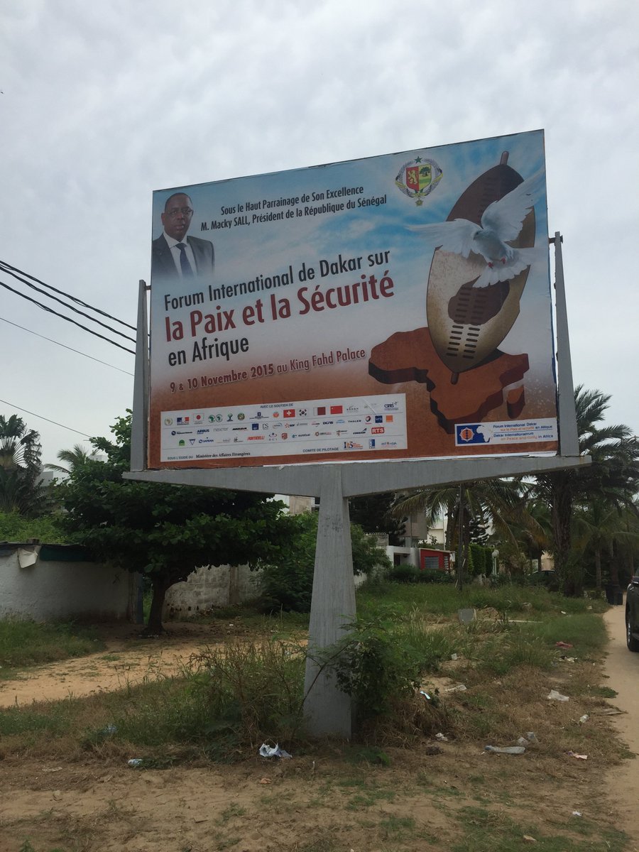 DakarForum's tweet photo. #Dakar se prépare à accueillir le Forum sur la #Paix et la #Sécurité les 9 &amp; 10 novembre prochains ! #FPS2015 https://t.co/4ZfunSboDE