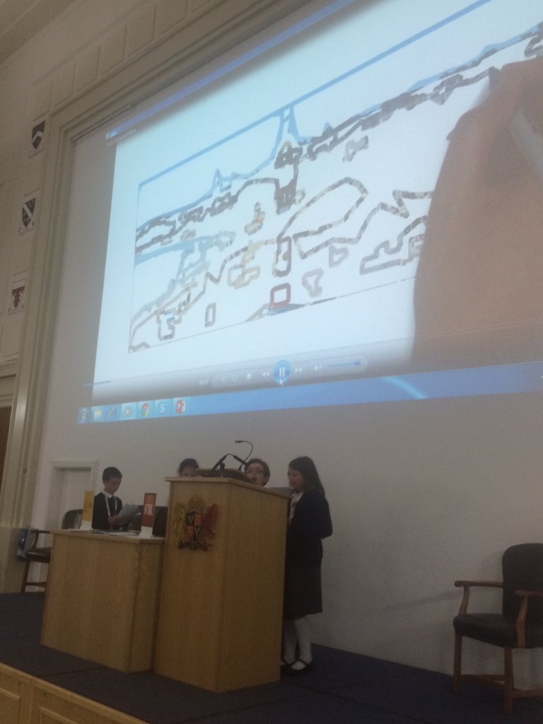 DLLearning's tweet photo. Year 6 pupils now discussing their use of @MyLiveSchool #dlnetwork15 https://t.co/02aUgc0zoG