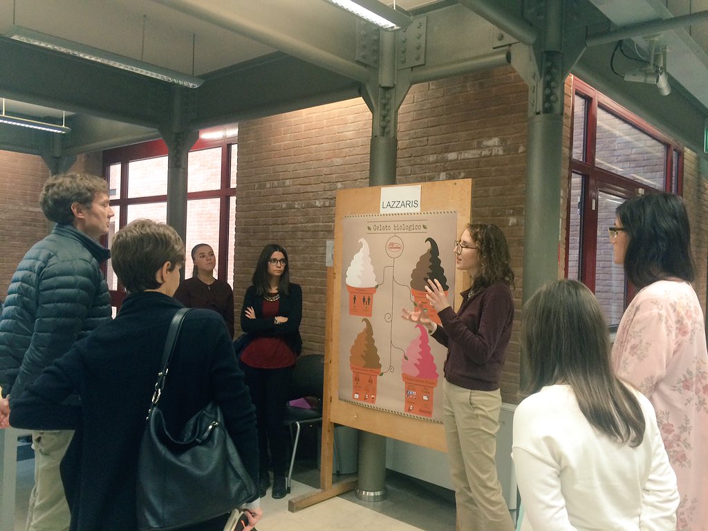 TSW_TheSixthW's tweet photo. La creatività degli studenti è alla base di tutti i progetti proposti alle aziende! #Lazzaris #cfmlab https://t.co/68q2pYYRfV