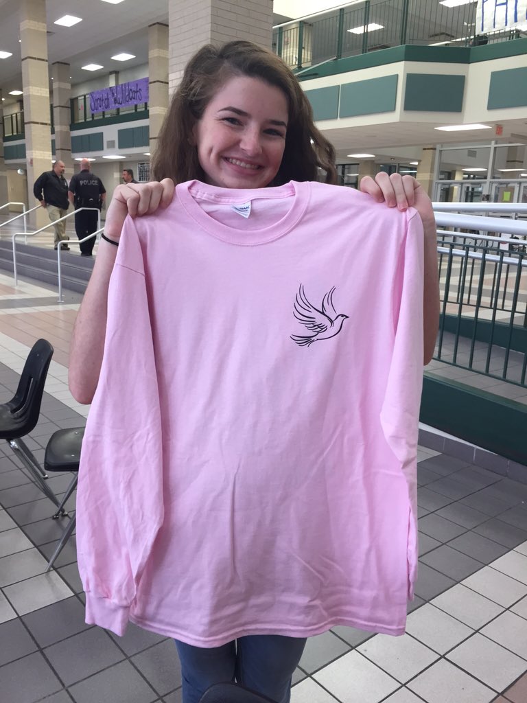 Shirts came in! Come pick yours up at tomorrows meeting!