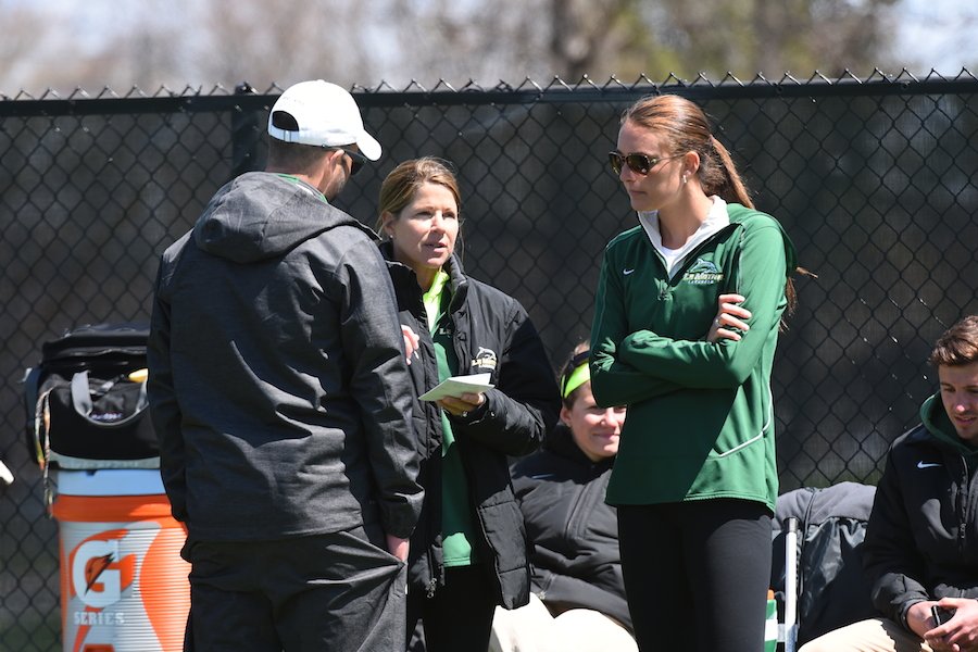 ILWomen's tweet photo. Congrats to Amy Altig, Jess Antelmi &amp; Kristen Guest. 2015 @IWLCA Asst. Coaches of the Year: https://t.co/06MTY7d5eh https://t.co/xObAQyGuk1