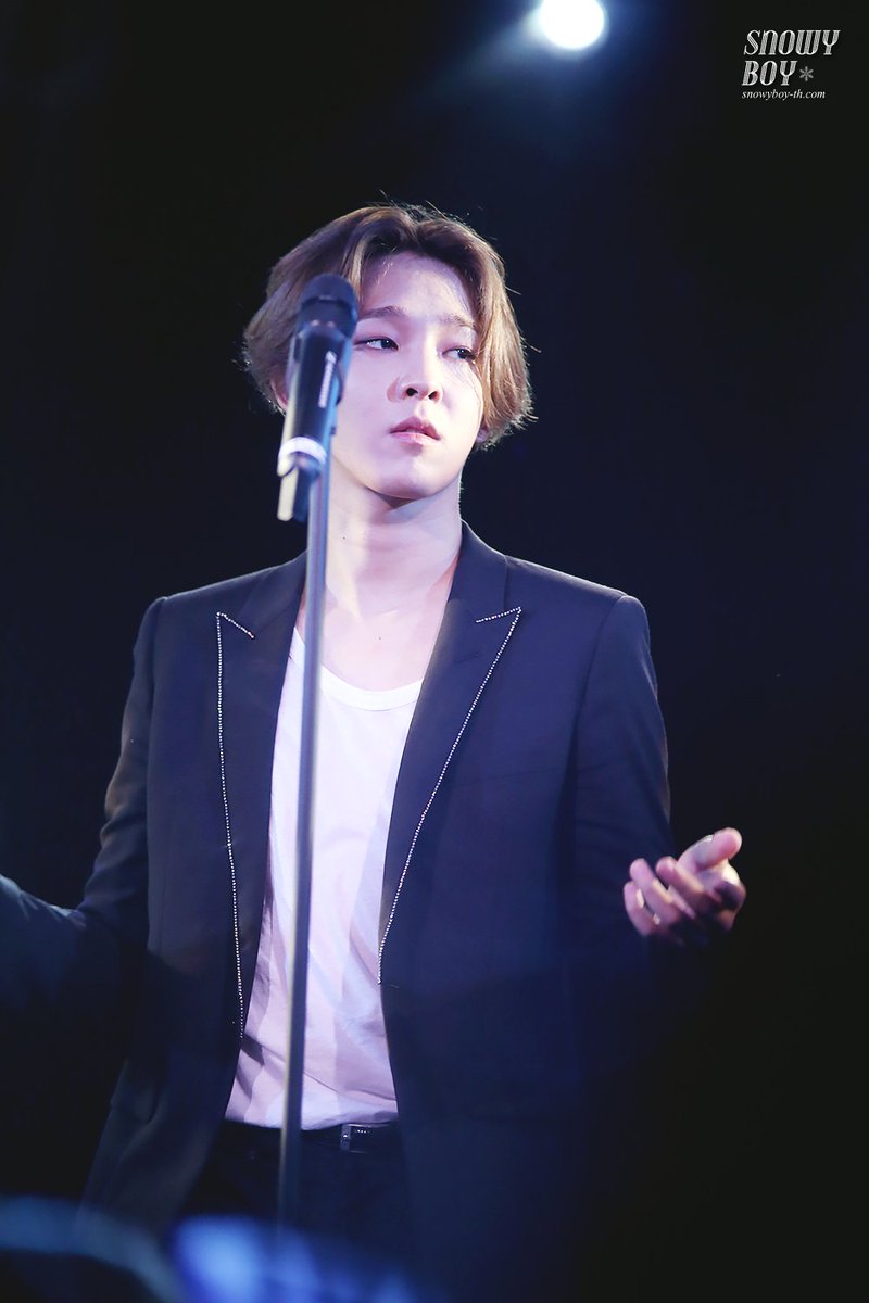 snowyboyth's tweet photo. 151031 WINNER SPECIAL LIVE IN OKINAWA 2부 18 PICS UP! >>https://t.co/g54zKKDyk4   #WINNER #위너 #남태현 https://t.co/513kFJWW3R
