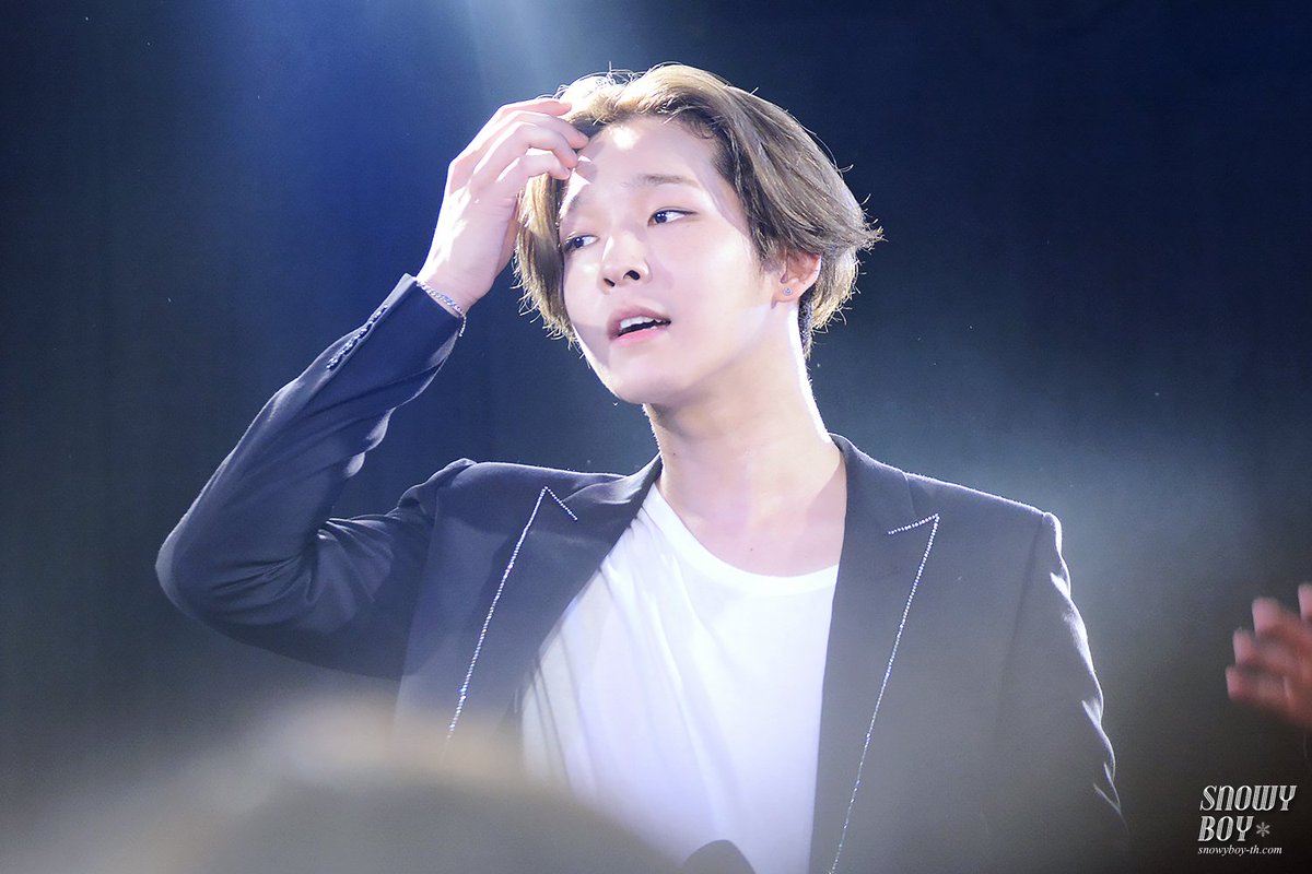 snowyboyth's tweet photo. 151031 WINNER SPECIAL LIVE IN OKINAWA 2부 18 PICS UP! >>https://t.co/g54zKKDyk4   #WINNER #위너 #남태현 https://t.co/513kFJWW3R