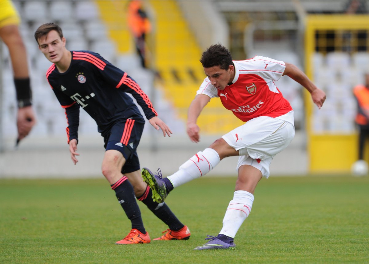 Arsenal's tweet photo. Ismael Bennacer scores his first goal as @Arsenal U-19s draw 1-1 with Bayern Munich. Report: https://t.co/saLh3FoaOL https://t.co/WyLh6k7k1o