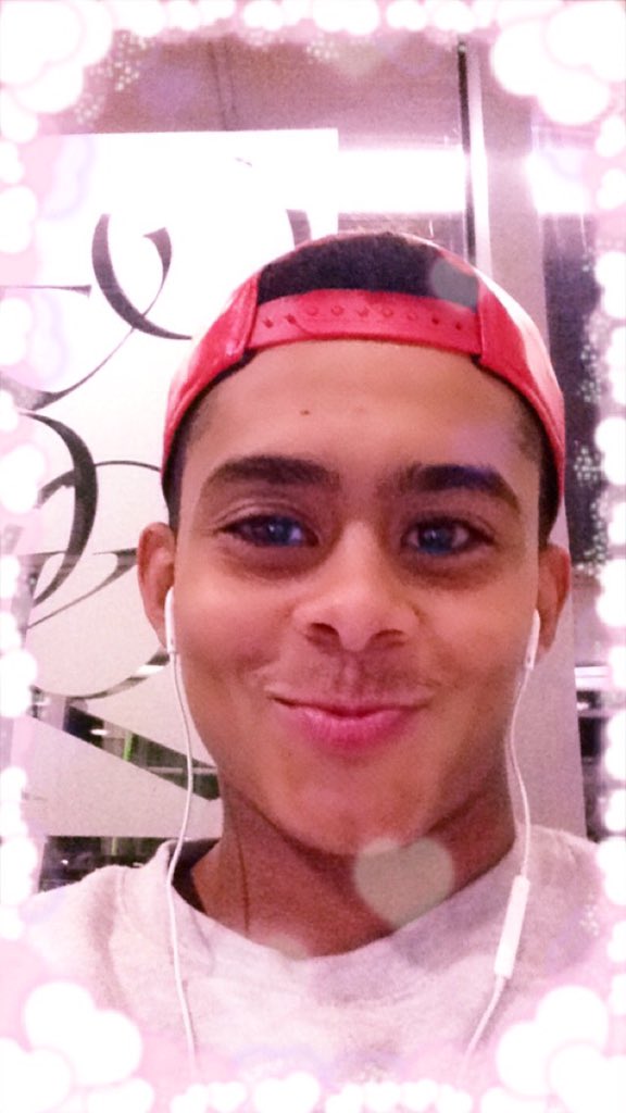 officialtribeuk's tweet photo. When @Snapchat has you looking like a full on baby 😂👶🏽 https://t.co/8C4mIIIa0R
