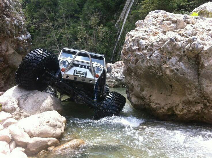 Thejeepboss's tweet photo. Good morning jeepers. Happy hump day. Get on over that hump and make it a wicked day. Keeper upright. #jeeplife https://t.co/vxMSLu9q8A
