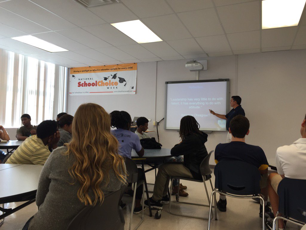 PCA_TampaBay's tweet photo. . @PCA_TampaBay trainer @CoachCreneti discussing Leadership with @HillsboroughSch student-athletes. #PCATB https://t.co/MjWGWuoGWu