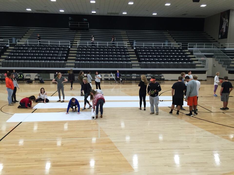BAHSNEAKPEEKS's tweet photo. what in the world are we up to now..? https://t.co/zq8R2U5jTJ