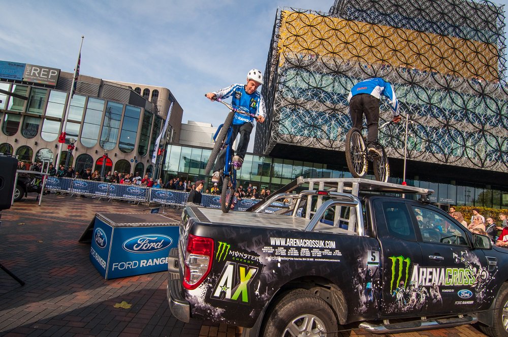 ArenacrossUK's tweet photo. Fancy getting your hands on some FREE #AXUK tickets thanks to #FordRanger? https://t.co/nk508giYWF https://t.co/Sznirl1uoe