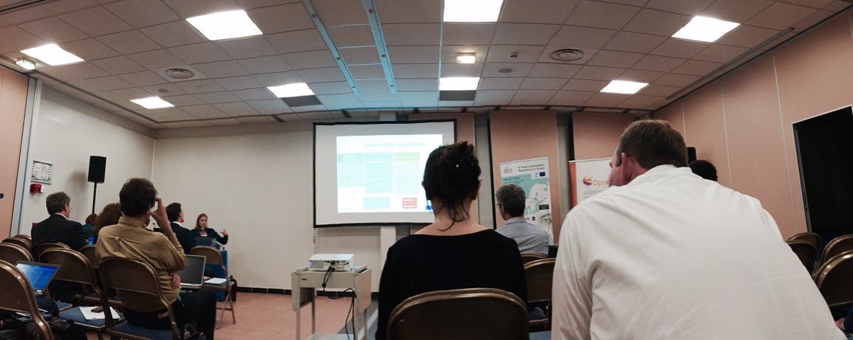 Biophotonics_EU's tweet photo. @Pole_OPTITEC @FP7_Projects OASIS Event on @Mission_H2020 calls is live! #Biophotonics https://t.co/NQz4oDL2jK