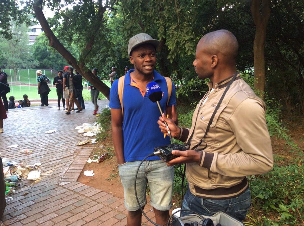 UJSRC_2015's tweet photo. UJSRC Secretary-General, Mmangaliso Mkhonta, outlining the position of the SRC in supporting workers. https://t.co/x9eKWe1gi6