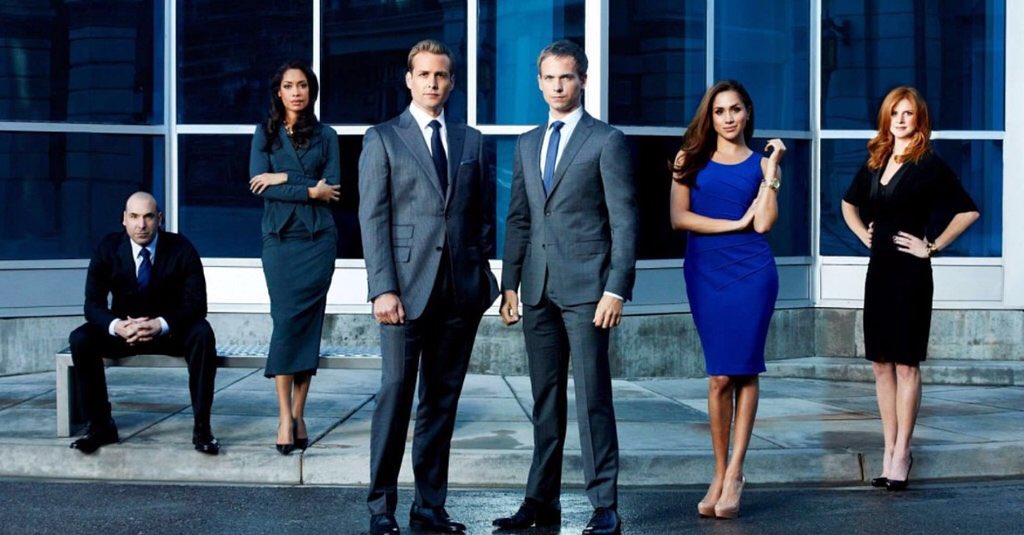 JarettSays's tweet photo. #Suits premieres/returns Jan 27 on USA https://t.co/koDtHZ4y96