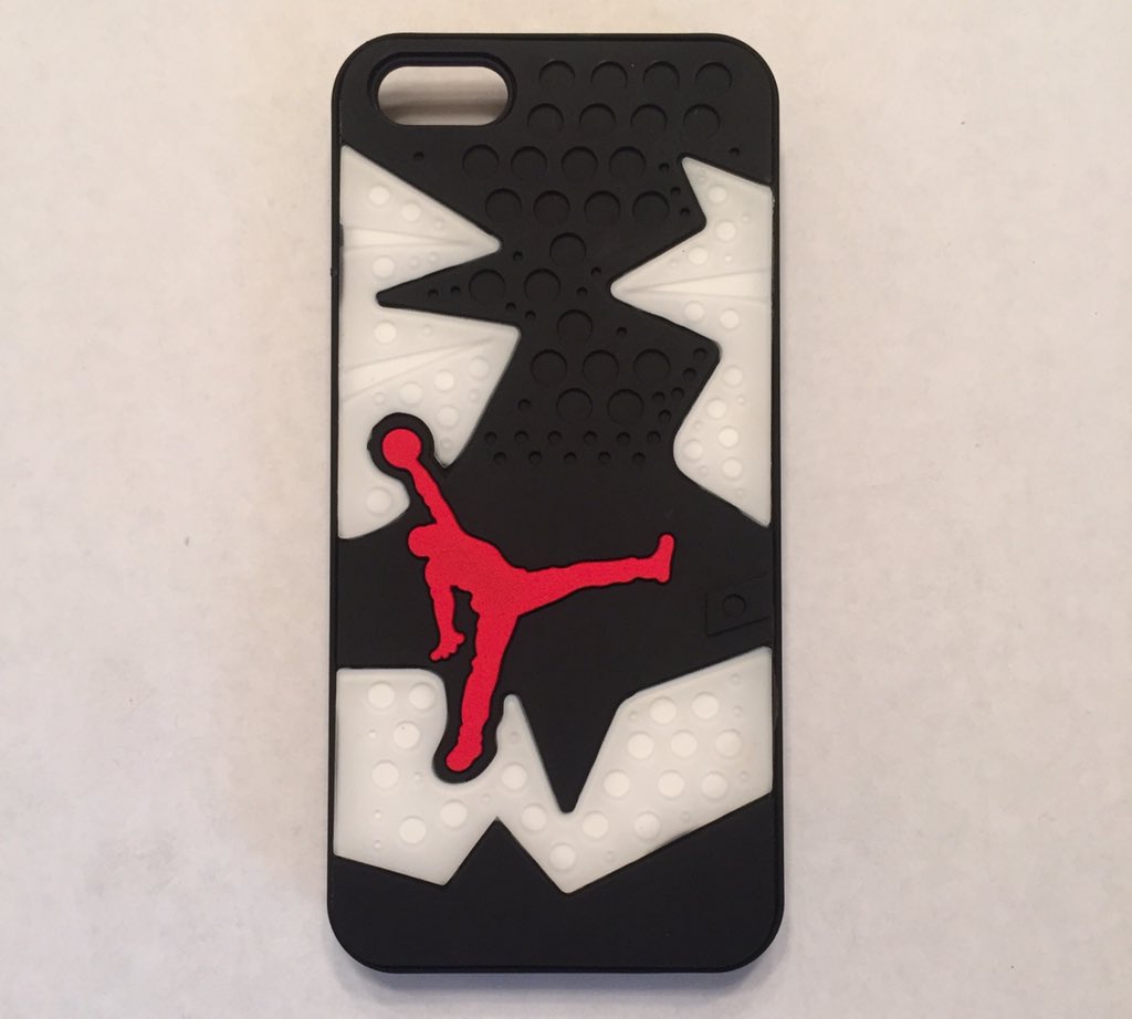 SneakerAppareI's tweet photo. All cases are back in stock! Go grab yours before they are gone 🔥🙌 

Shop➡️ https://t.co/tJP6iSw5Tm https://t.co/JTnbM5zlyh