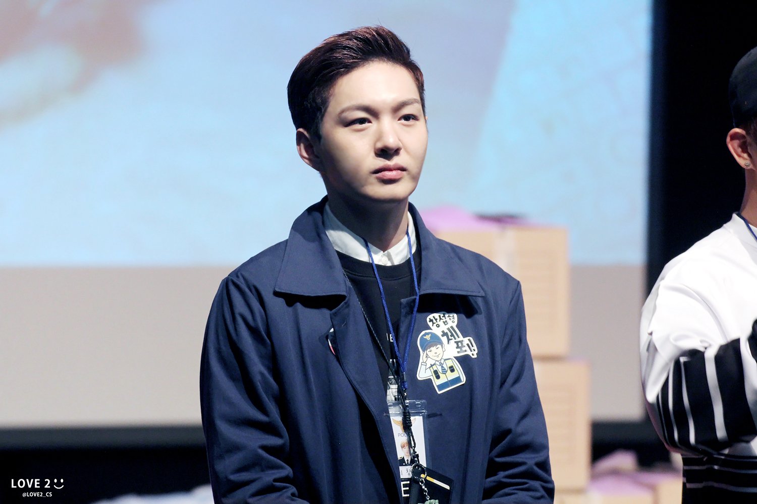 CS-t7LqUsAEiX7z.jpg:large