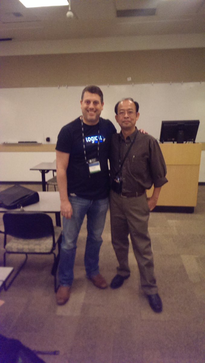 LogicalDan's tweet image. Great meeting @samuelp101 at #MVPSummit2015!  Great discussion on #IoT!