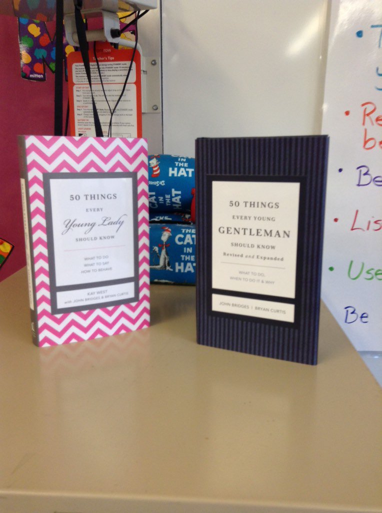 KolevsCorner's tweet photo. 5K ladies and gentlemen have been enjoying their book from Mr. Vaughn! Thank you! #stwps https://t.co/rF75WU4JNh