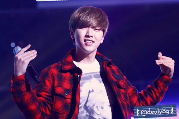 Official_B1A4's tweet photo. [PREVIEW][4P] 151104 #B1A4 Sandeul at GMarket Concert STAYG7 (cr:as tagged) https://t.co/9ZDqcXqMdd