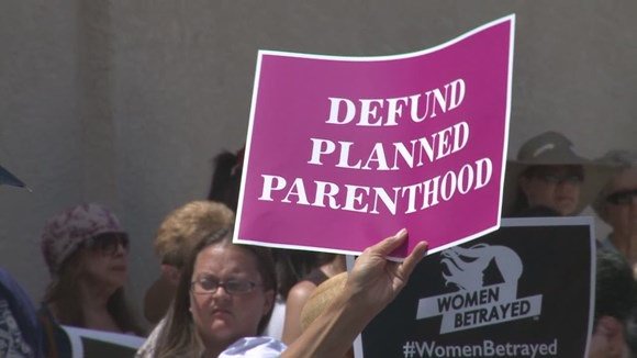 LifeNewsHQ's tweet photo. Arizona Kicks Planned Parenthood Out of State Employee Charitable Giving Program https://t.co/iFkhLFRNh5 #DefundPP https://t.co/6zM6NRMkgS