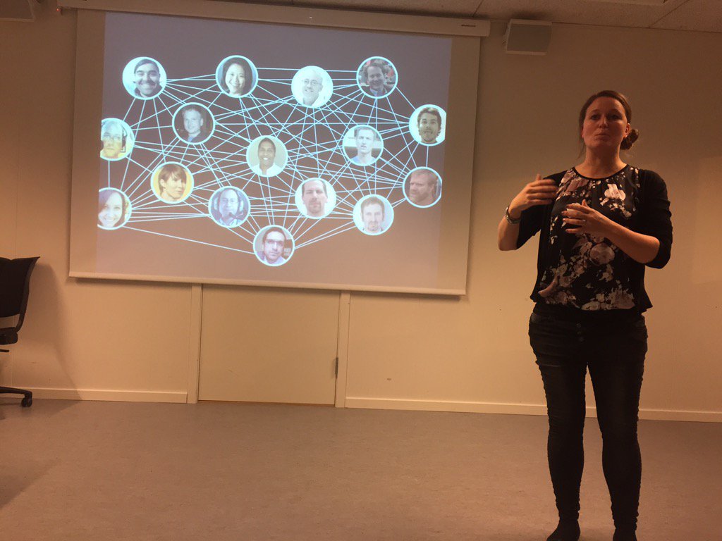SATSKbh's tweet photo. Critical networking, structuring knowledge by 'pocket' #SoMe is your way into #FOAMed effective studying. https://t.co/gStOwcNff3