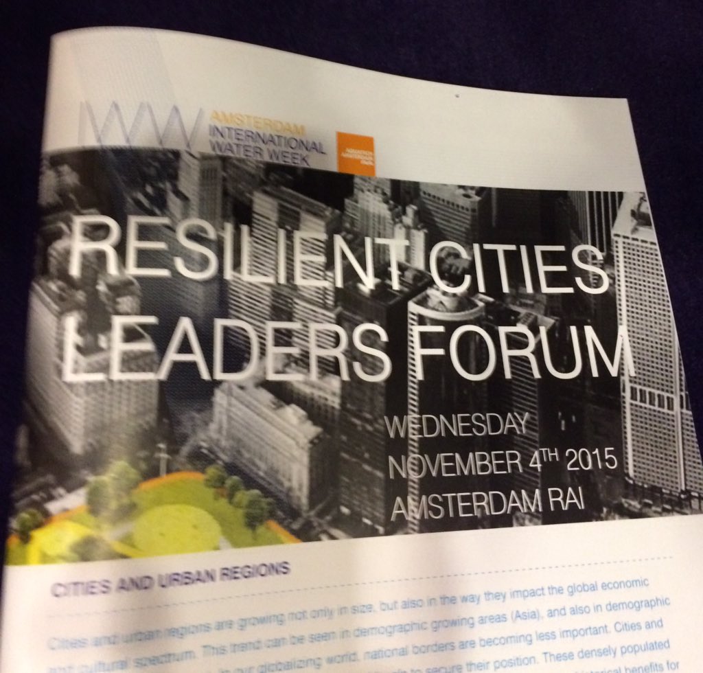henkovink's tweet photo. Now @lsilvis wraps up @AmsterdamIWW #powerofwater #waterresilience https://t.co/a3friWrxss