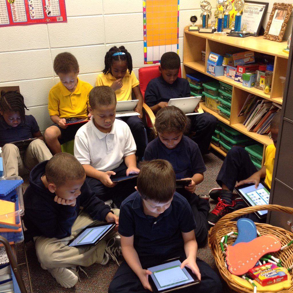 VelmaDonnell's tweet image. Technology in use!
#DailyMathPractice