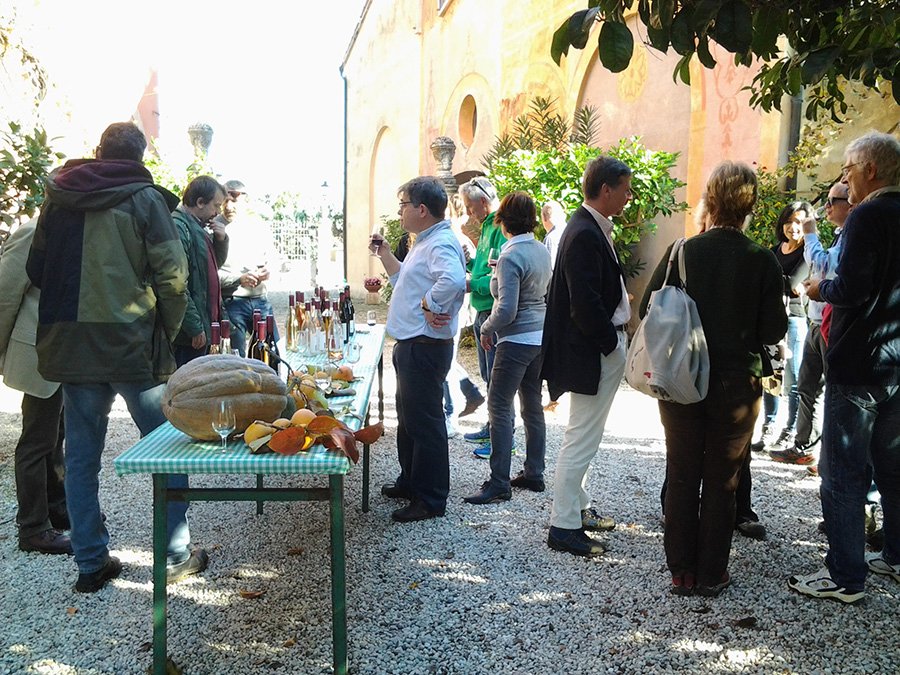 IlCollediGa's tweet photo. Geo&amp;Bugano per scoprire una perla dei #ColliBerici con tour per le vigne e #degustazione #vini guidata #CollediGa https://t.co/ZGdCg0xqIX