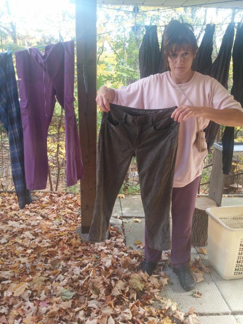 savanahwilliams's tweet photo. Mom was doing laundry and almost cried apologizing for shrinking my pants not knowing they came like that. 😂😄 https://t.co/3kKlfOVZpa