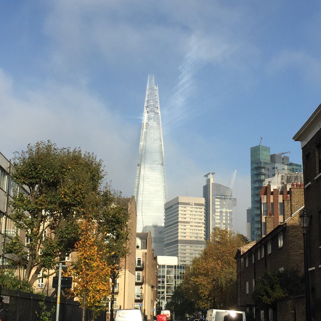 View en route to work light display on <a href="/TheShardLondon/">TheShardLondon</a> today. Photo doesn't do it justice!@LPOrchestra