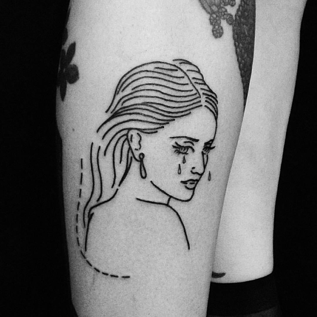 thingsandink's tweet photo. We are loving this #sadgal by our #horrorissue cover star Emily Alice Johnston #thingsandink https://t.co/XGJpLSh8sj