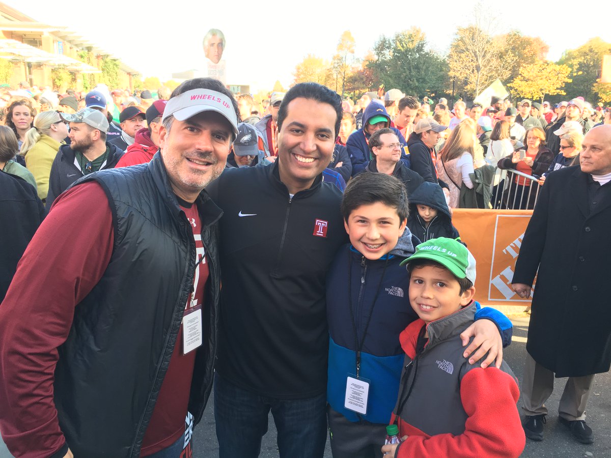 Littmanmatt23's tweet photo. Great seeing you at College Game Day@KNegandhiESPN https://t.co/ZQyL3drwpa