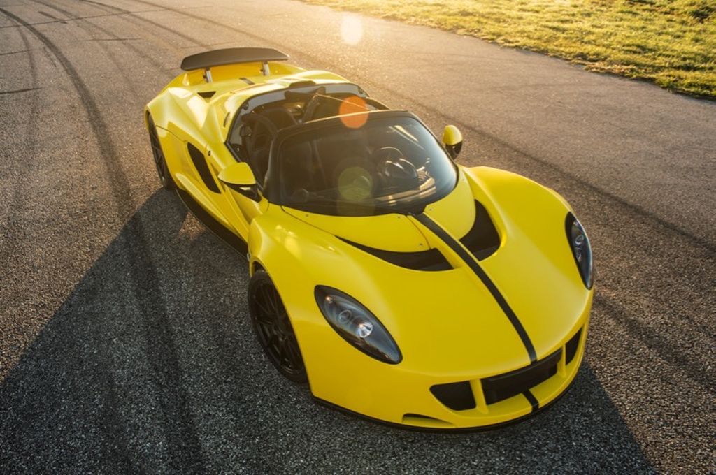 GrgDesTwittos's tweet image. #Hennessey Venom GT 2016 : 1.470 ch et 450 km/h ? ► ow.ly/U934H #semashow2015  par automoto_TF1