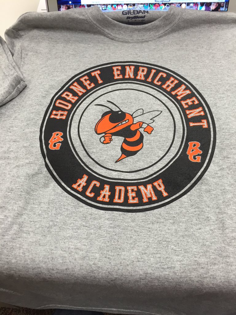 TheeMissThomas's tweet photo. #BGHEA students will be getting their #DEEM sponsored HEA shirts today and tmrw. Made by #sharpgraphics #goHORNETS https://t.co/8d9Dj13lOk