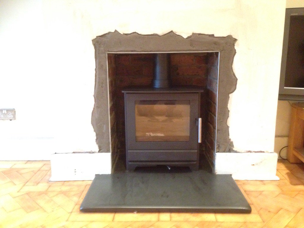 StoveRoom's tweet photo. Today's installation #heta #multifeul #stove @thestoveroomcardiff https://t.co/CunPzsWB1f