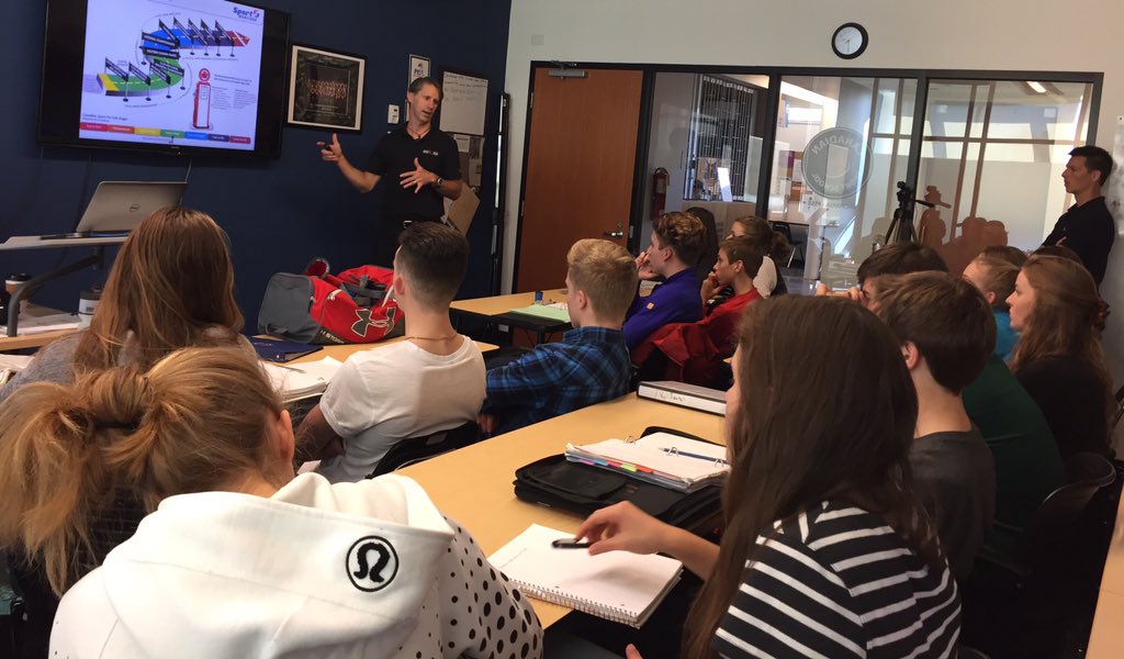 CdnSportSchool's tweet photo. .@csipacific Director, Talent Development @KInnes2014 discussing #AthletePathways in the #CssSeminar at #CSSVic https://t.co/ATv2oKo9lc