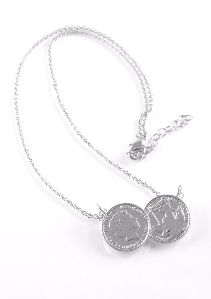 SparklingRings's tweet photo. Gold or Silver? #twoCoinNecklace https://t.co/f8ANjk3FY1