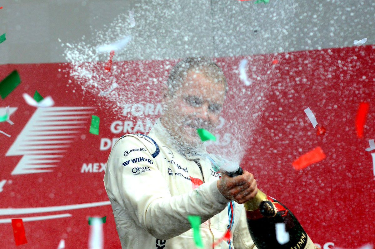 fittipaldi46's tweet photo. #WilliamsHackett @HackettLondon #f1 #grandprixphoto @ValtteriBottas @WilliamsRacing #F12015 https://t.co/VpHfo7Fgw9